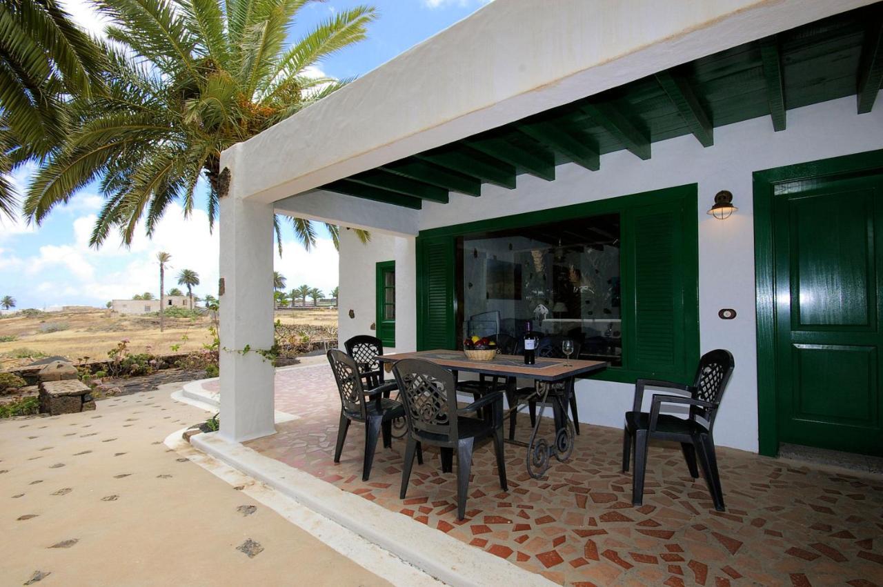 הוילה Finca La Crucita Haria Lanzarote By Pvl מראה חיצוני תמונה